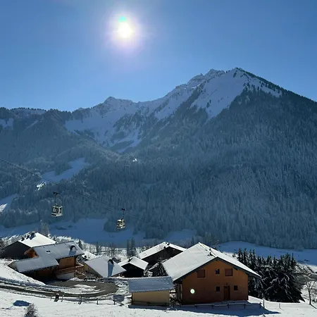 Charming, Cosy Chalet Nestled In A Breathtaking Surrounding With Spectacular, Stunning Mountain Views La Chapelle-d'Abondance Exterior photo
