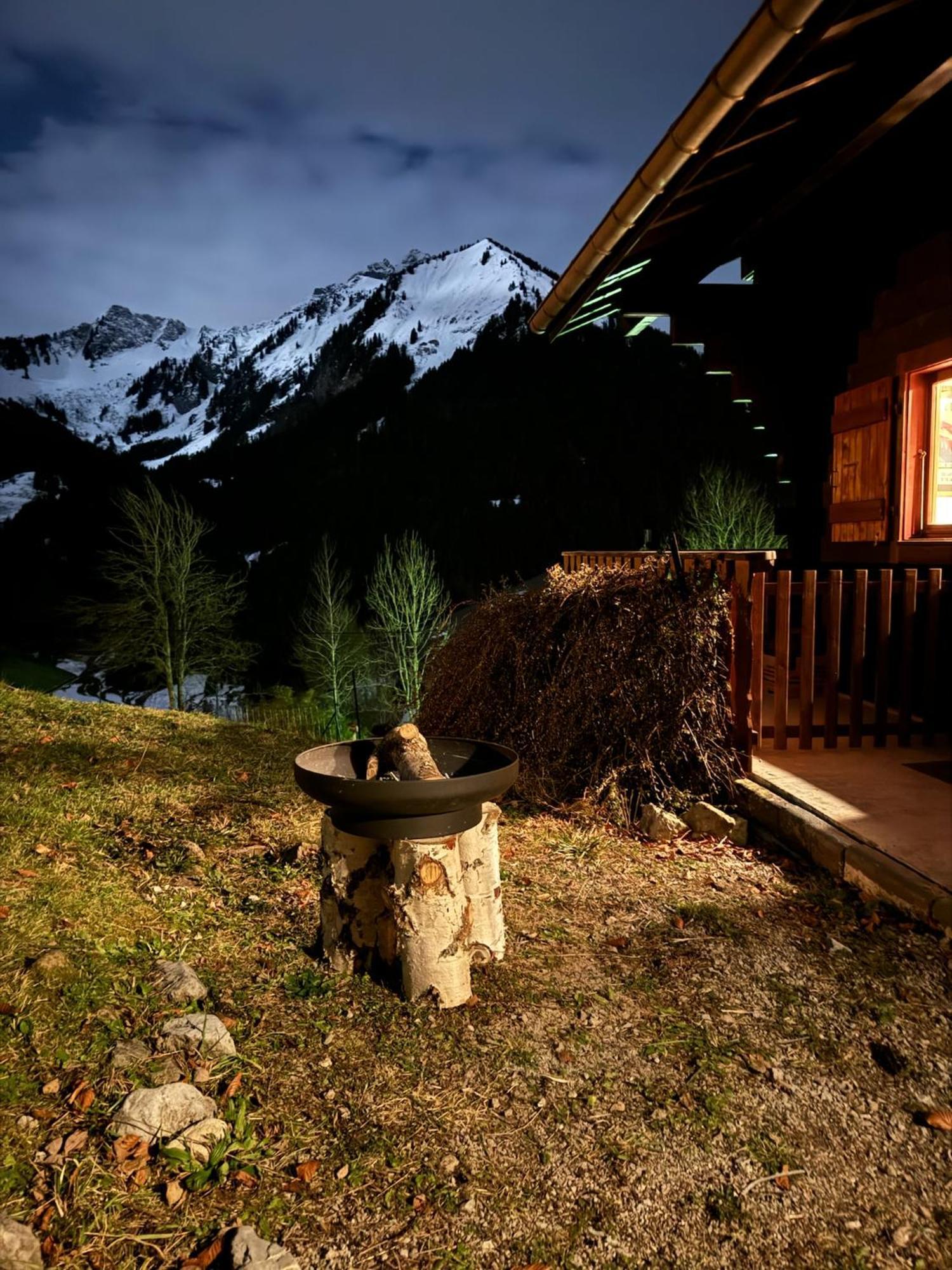 Charming, Cosy Nestled In A Breathtaking Surrounding With Spectacular, Stunning Mountain Views La Chapelle-d'Abondance